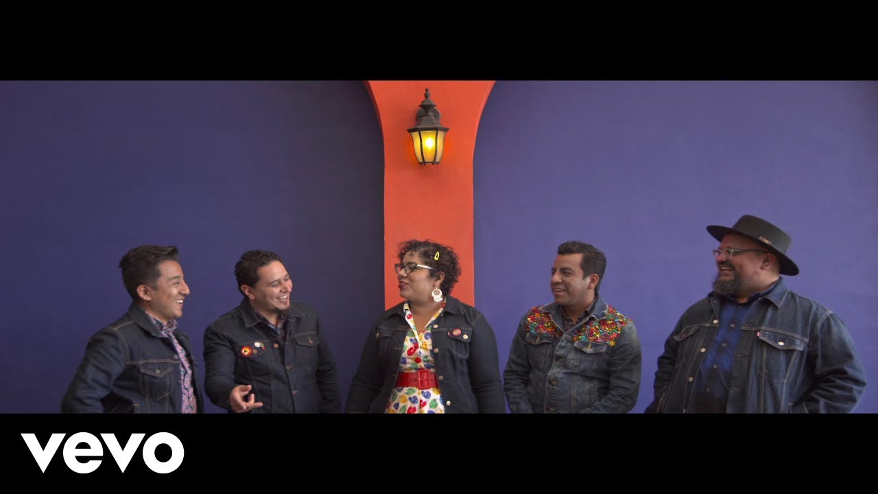 La Santa Cecilia - Grítenme Piedras Del Campo (En Vivo Desde La Ciudad De México/2018/Visualizer)