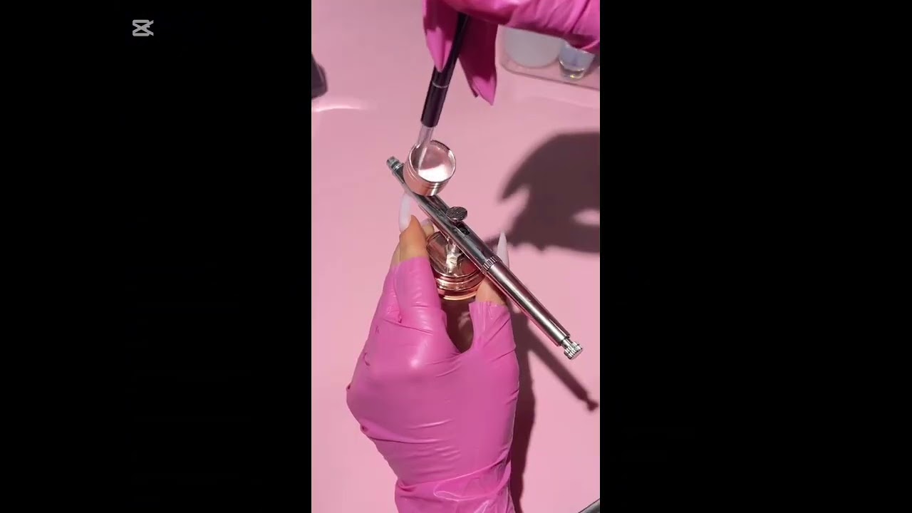 Mostrando un poco como trabajo y mi meza  de trabajo que lo logre con muchos sacrificio 