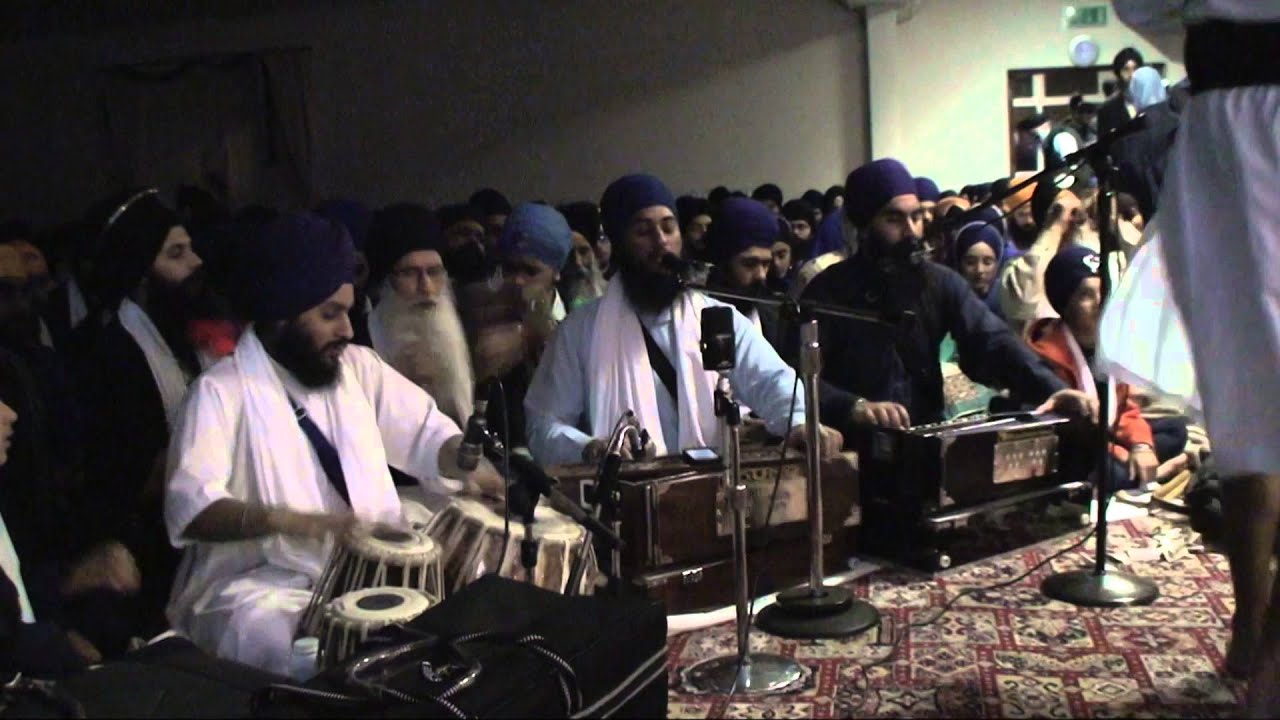 Coventry Rhenasbhi December 2013 - Bhai Maha Singh | Shabad Gurbani Keertan
