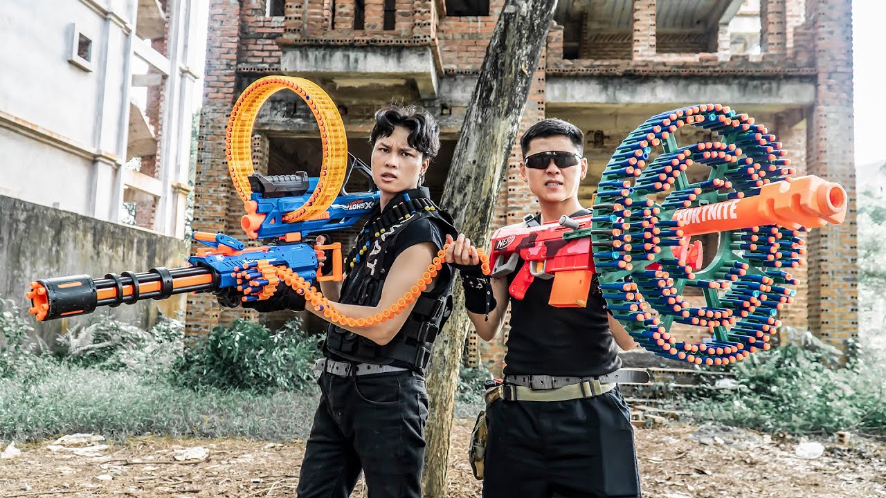 LTT Nerf War: Полиция защищается от лазутчиков. Воины SEAL X борются с преступностью с помощью ор...