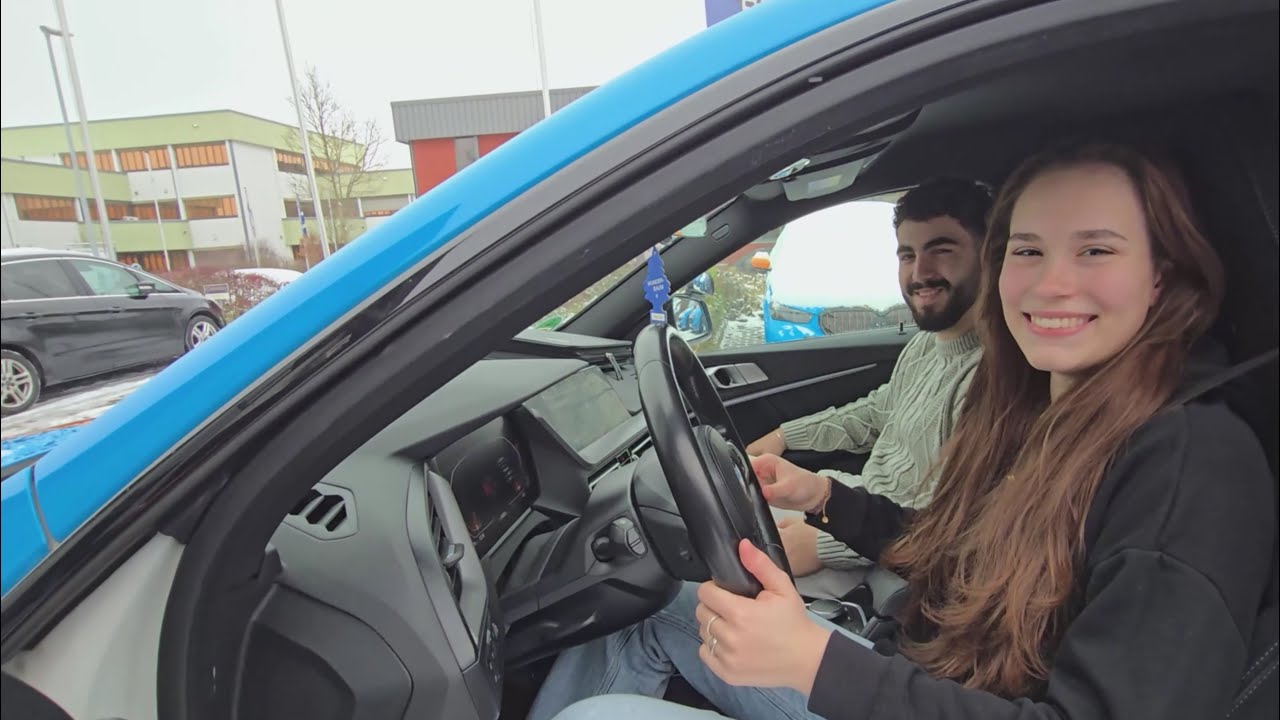 Fahrprüfung Simulation 🚦🚘❄️ Coole Fahrstunde mit Jule & Fahrlehrer Roni | Germany | Cuộc sống ở Đức