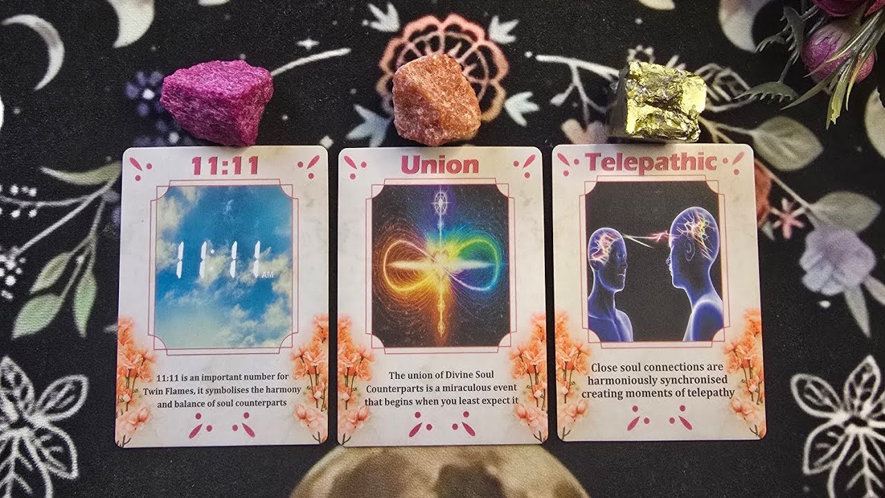 🍋On ti je STALNO u MISLIMA✨️ -  da li si i ti u NJEGOVIM ? Tarot otkriva istinu 🥰