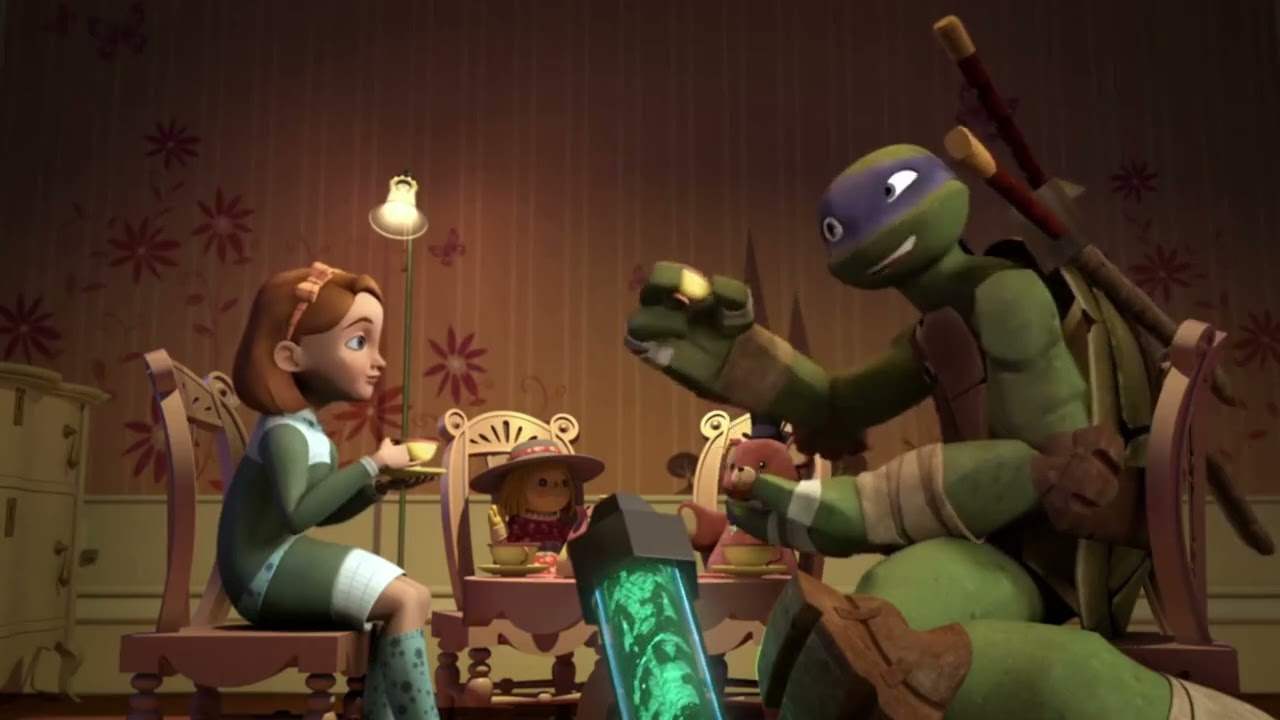 TMNT 2012 - Leo having tea time
