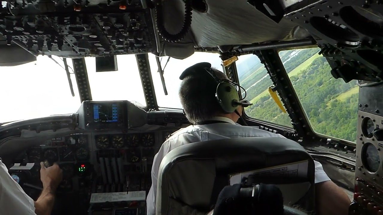Breitling Super Constellation HB-RSC inside the cockpit over Bremgarten Germany