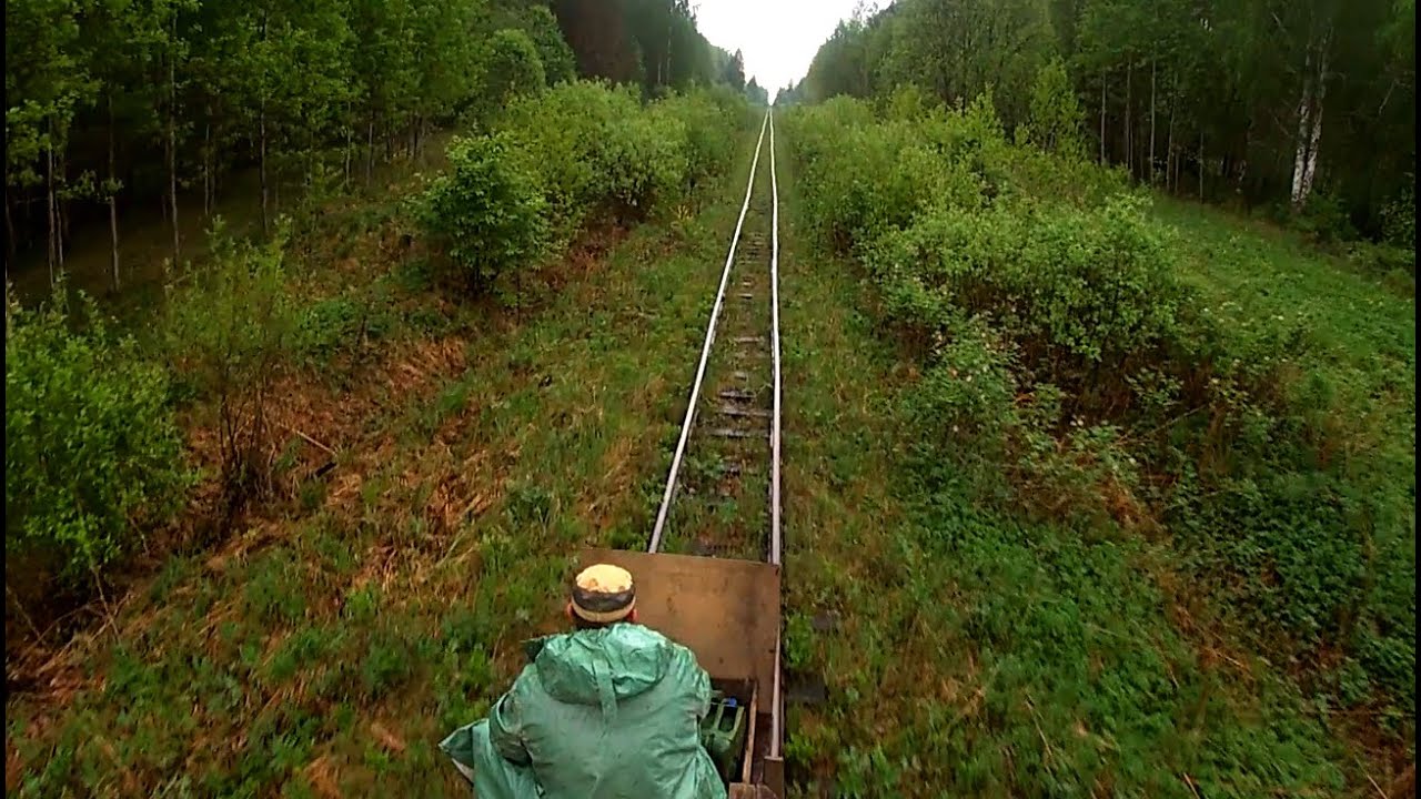 Узкоколейка. Мотодрезина. Дорога жизни. Узкоколейная железная дорога. Настоящая Россия.