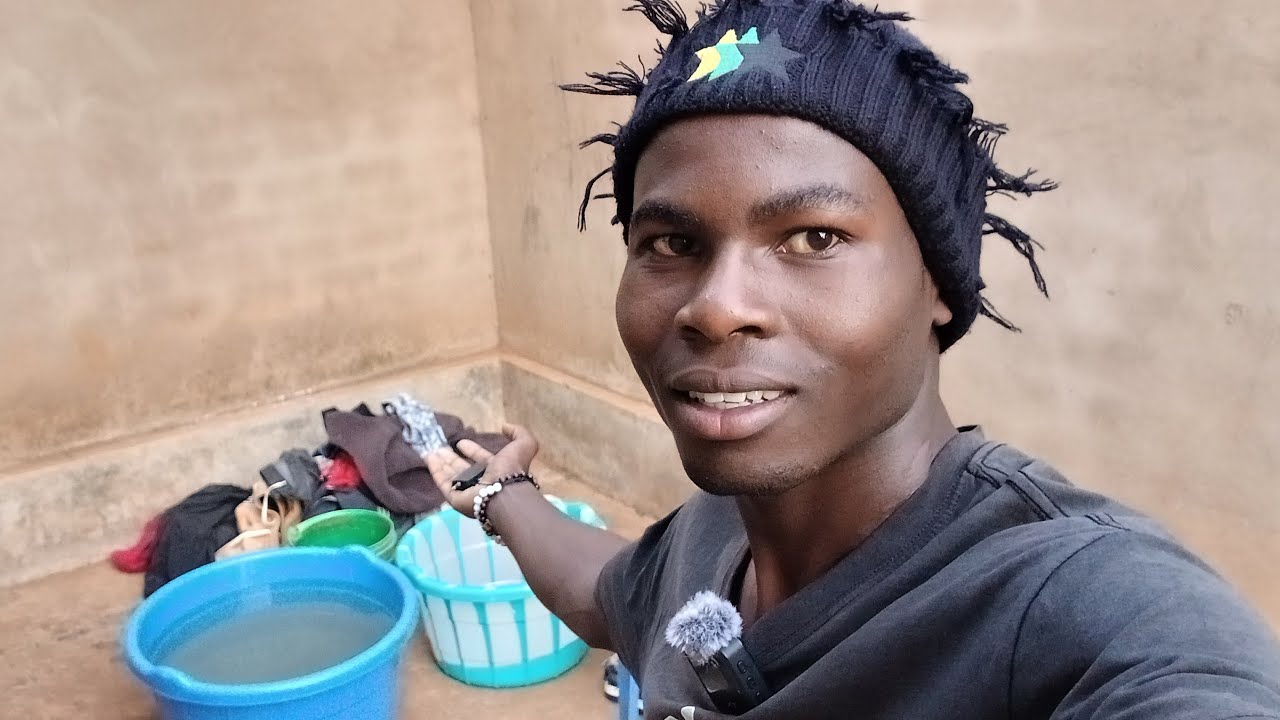 CLEAN WITH ME