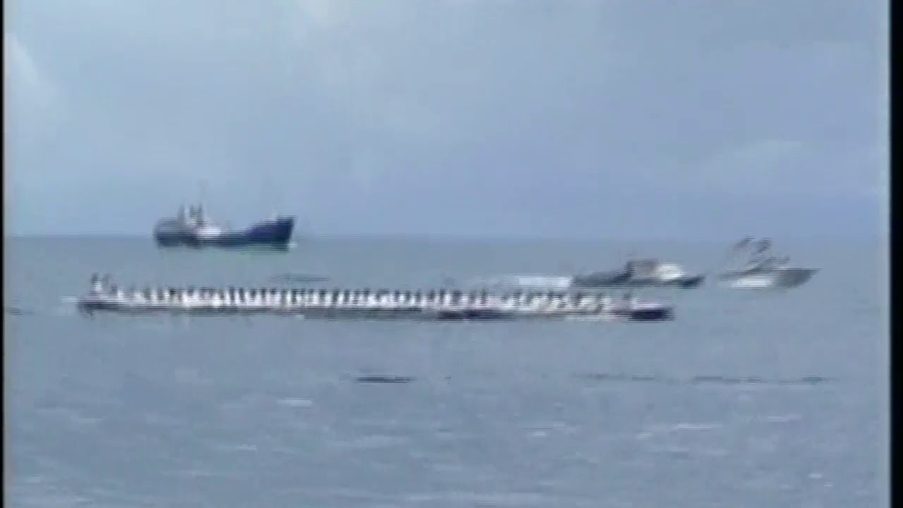 Aeto Beats Tonga in 1989 Fautasi Race