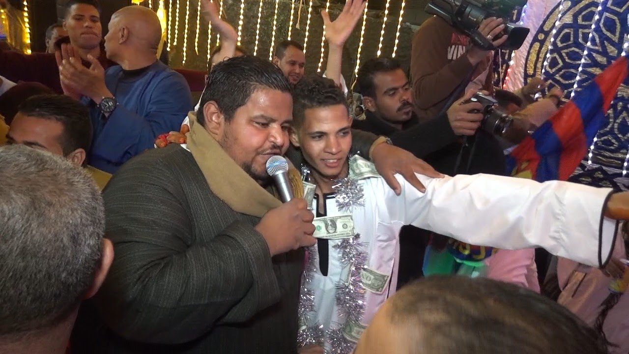 شوف شباب اسوان _والمعلم الابيض _ابداع محمد الاسمر2020