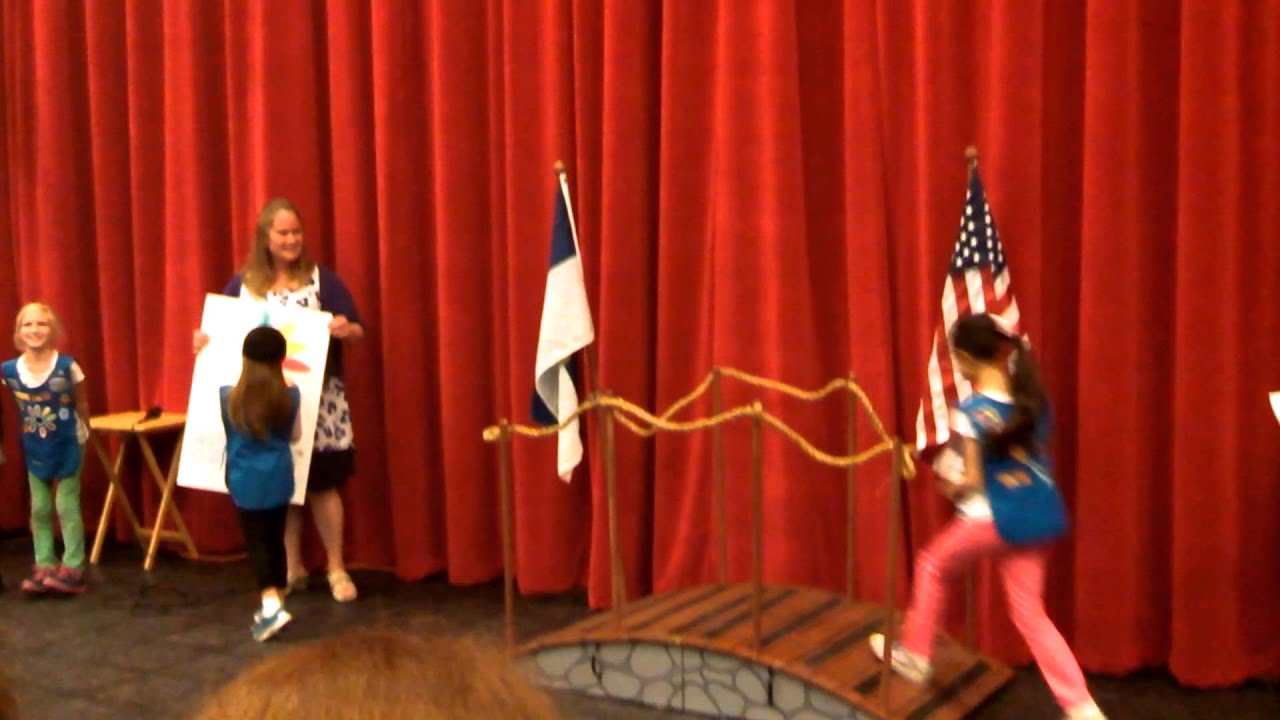 Bridging ceremony Daisies to Brownies!