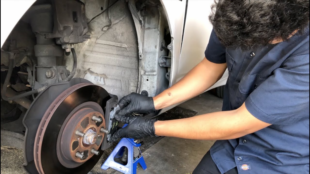 CHANGING BRAKE PADS ON THE RSX