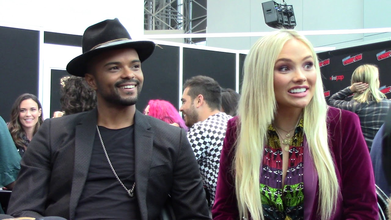Eka Darville and Natalie Alyn Lind talk Tell Me A Story at NYCC
