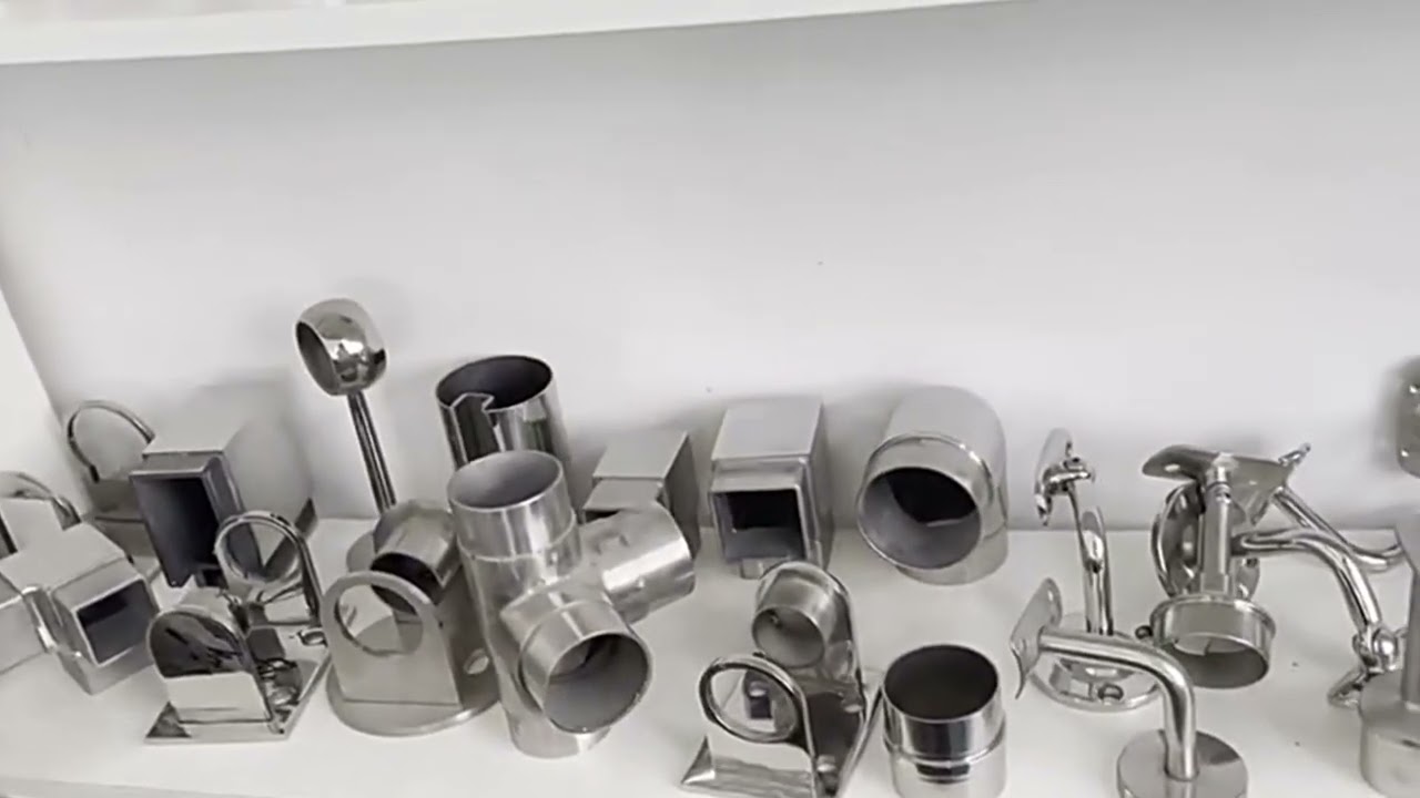 Glass guardrail