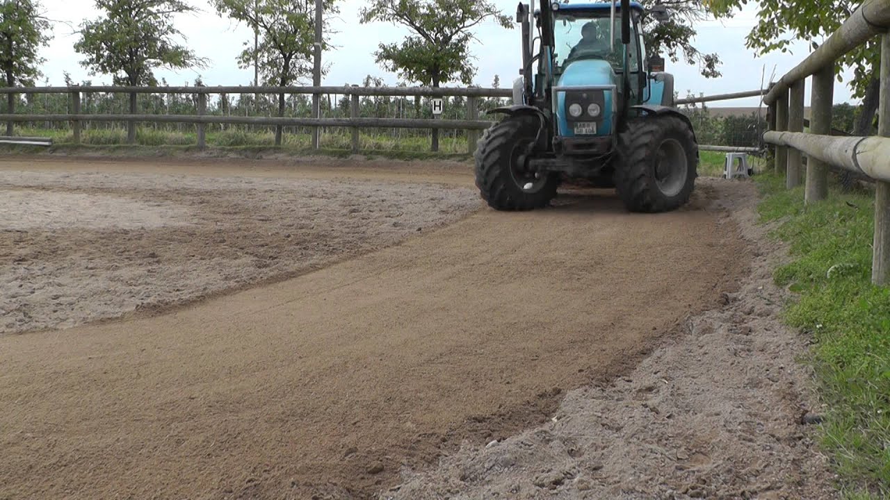 Reitplatz abziehen mit Landini Vision 95! [HD]