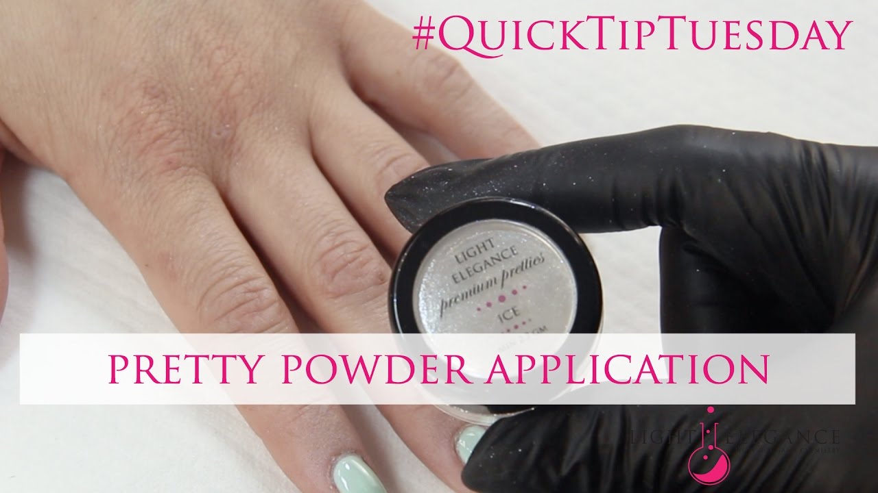Premium Pretty Powder Application &ndash; #QuickTipTuesday