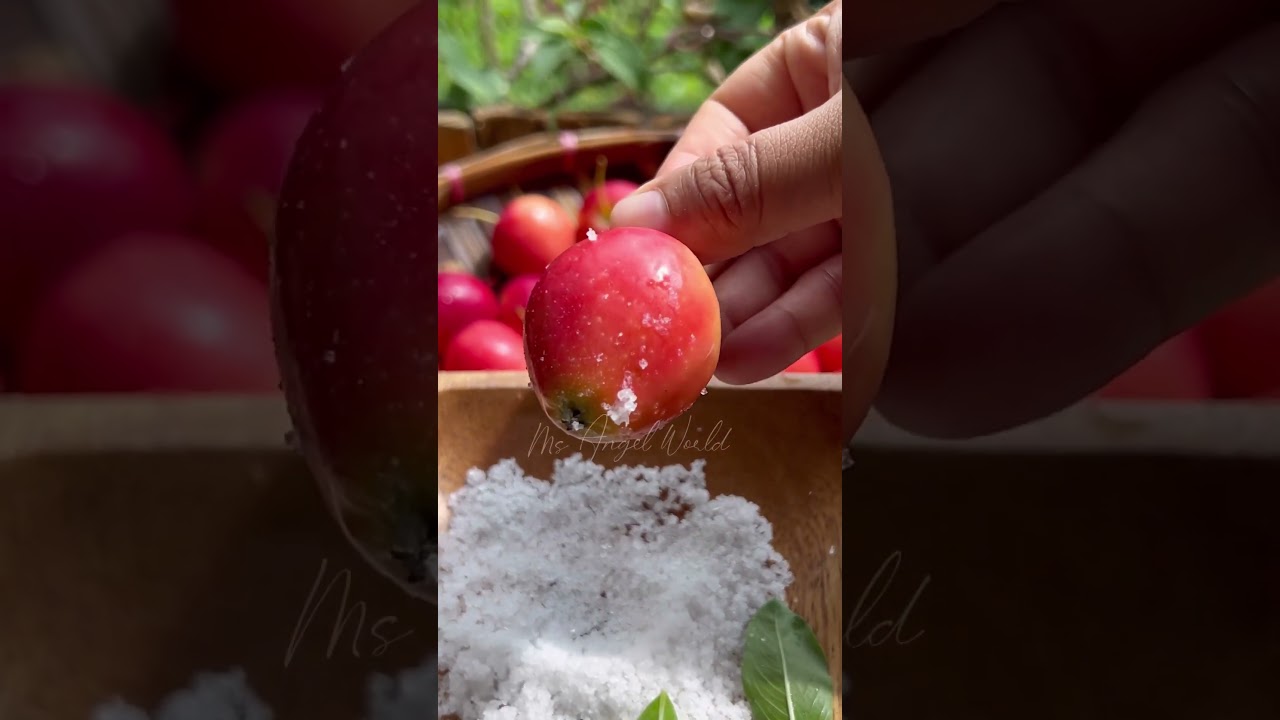 strawberry apple 🍎 🍓