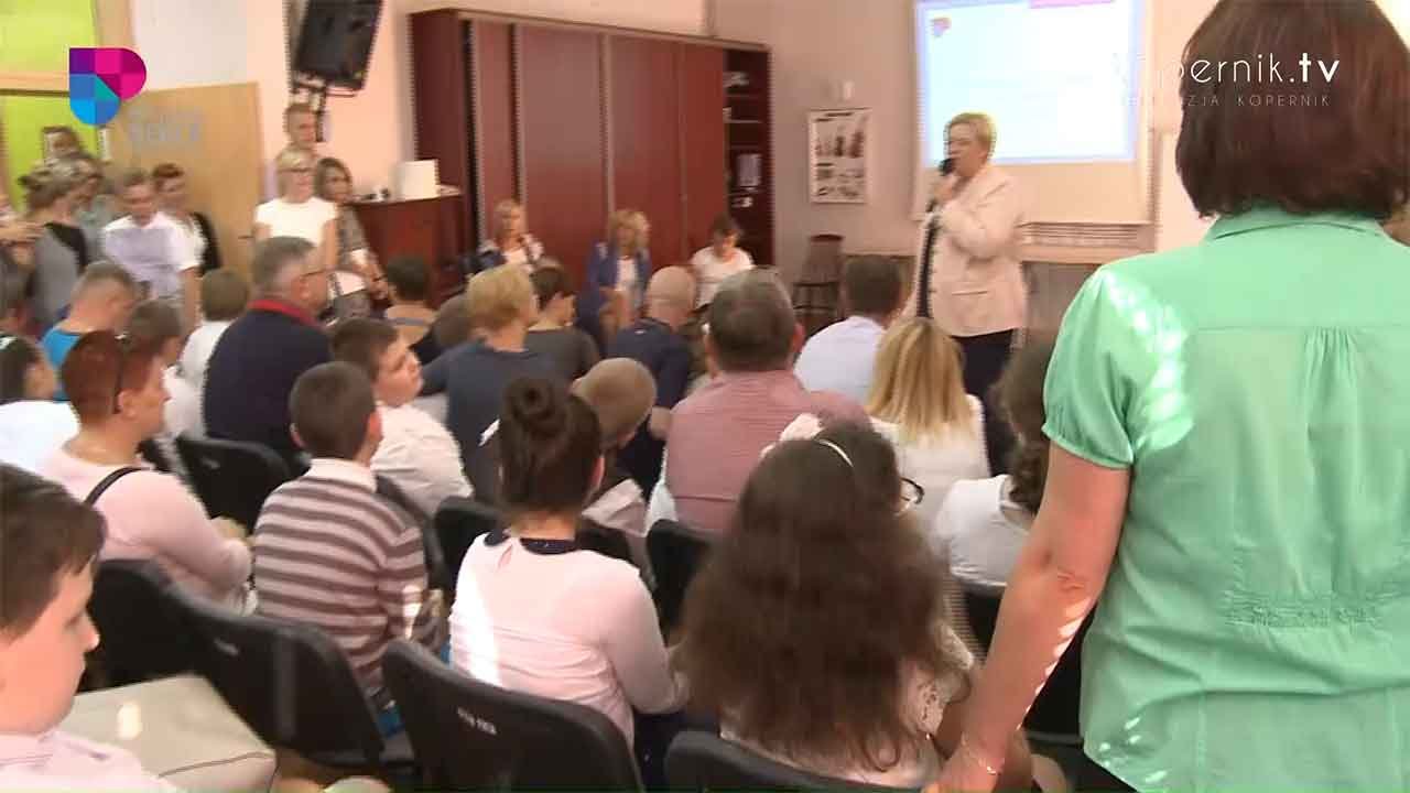 POWRÓT DO SUPERSZKOŁY