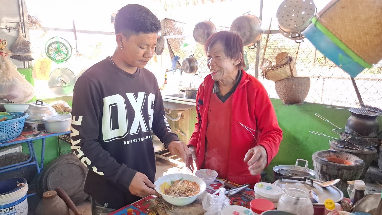 บ่คิดว่าแม่สอนจะเว้าแบบนี้😂แม่สอนเตียมไปงานดองนางหวานหลานพ่อใหญ่ผาย 28 มกราคม ค.ศ. 2026