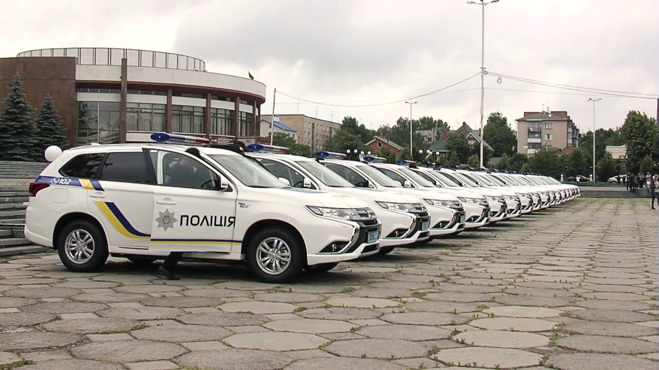 Вінницька поліція отримала нові службові автомобілі.
