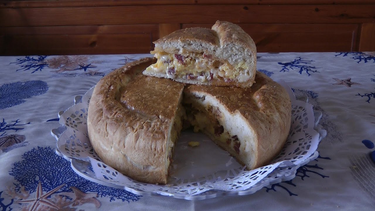 A' Pizza Chiena ( pizza piena)