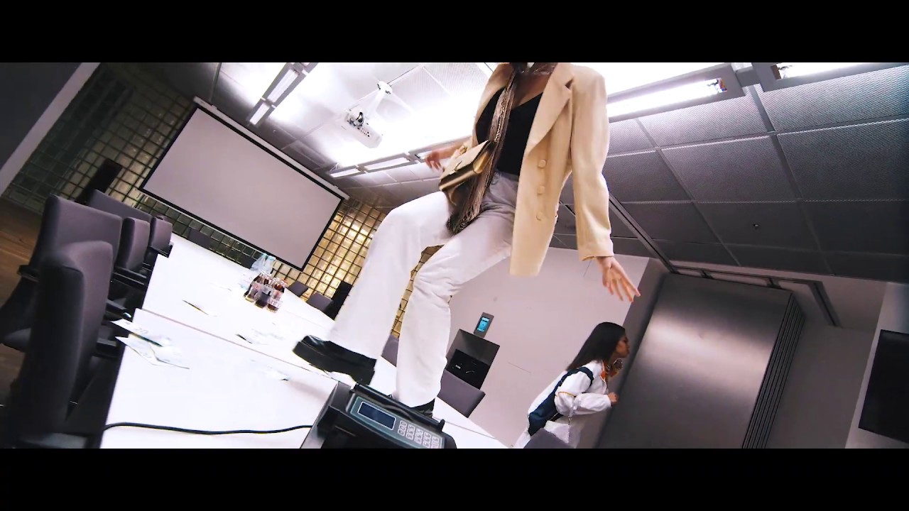 SLAX feat. Sevi Rin - RACKS (official video)