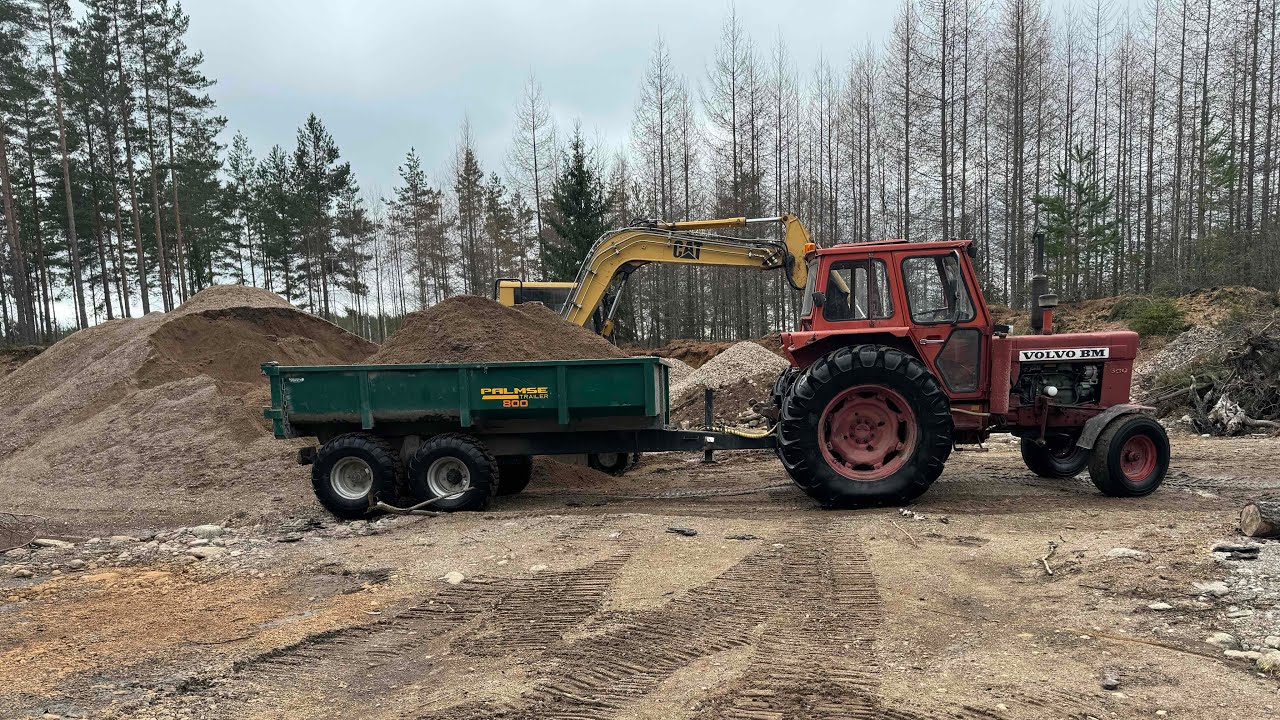Volvo bm 650 kör grus Del 1