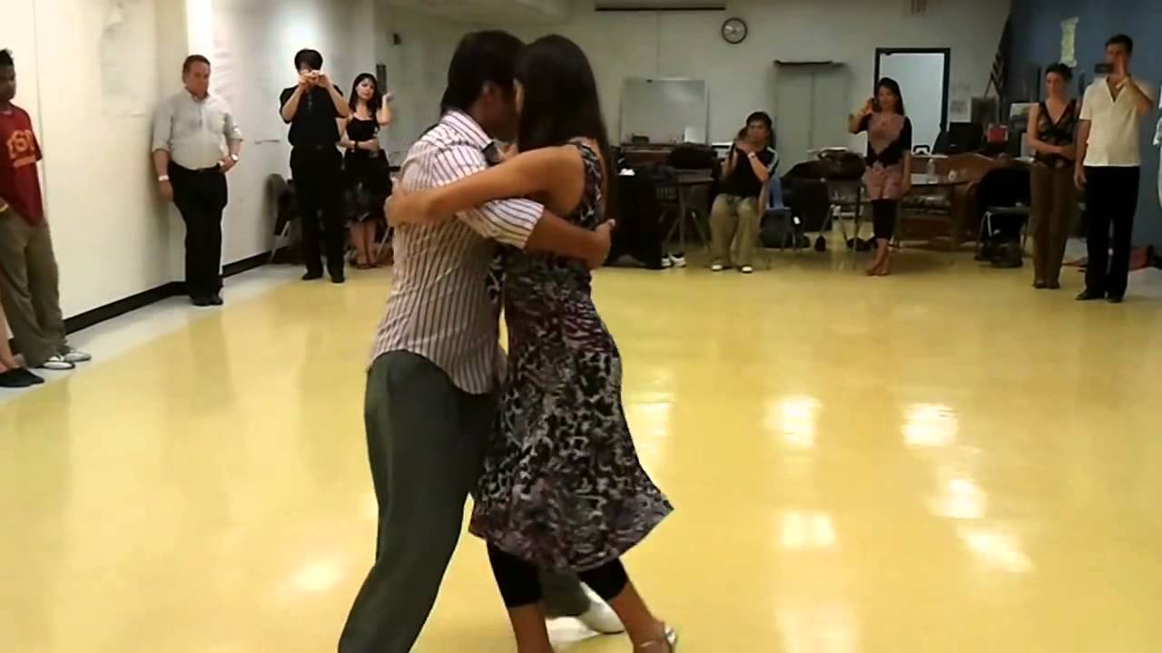 Sebastián and Roxana: demo: Giros & adornments with lapices - SMiTH 2011