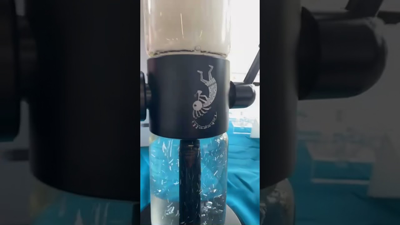 StundenGlass Gravity Bong