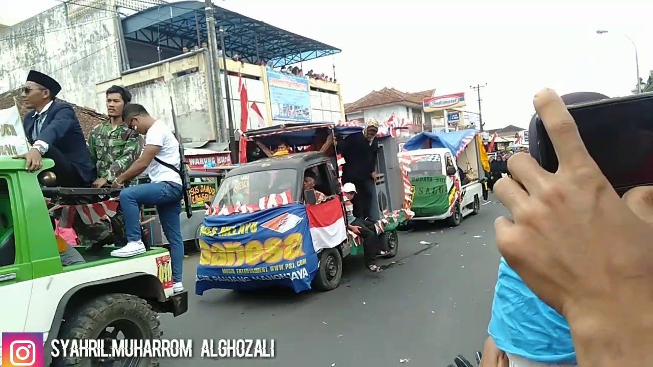 KARNAVAL HUT RI KE 74 DI MANONJAYA TASIKMALAYA ( 1 )