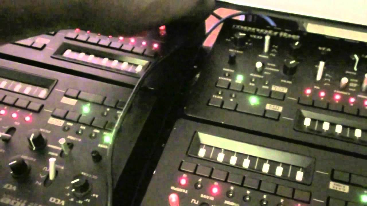 FSK1138 vs BakaOscillator
