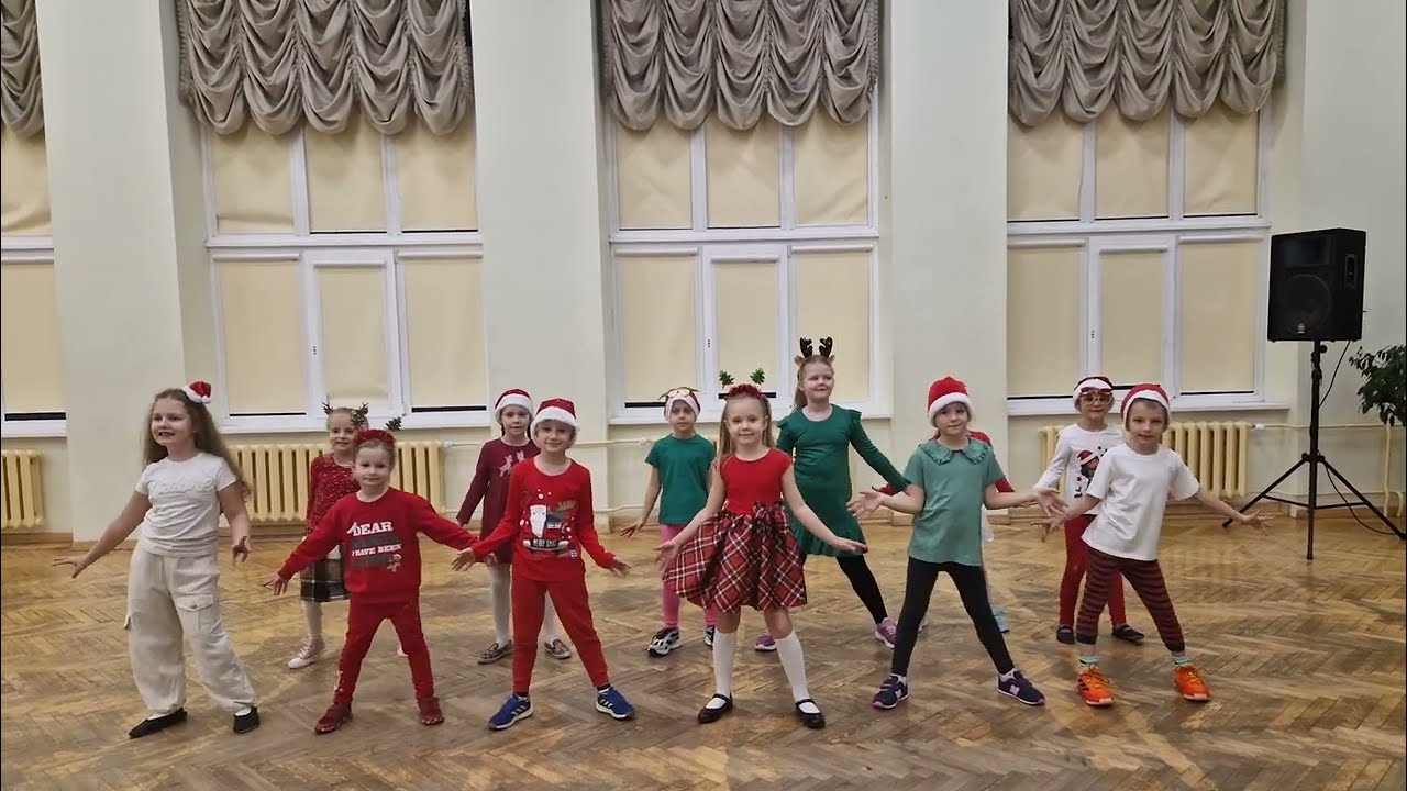 Zumba Kids - Jingle Bell Rock ( Dance Mix)