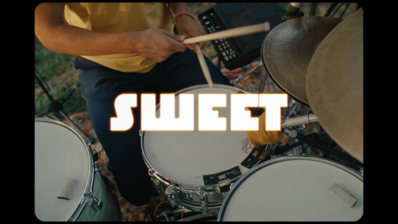 Mörk - Sweet (Live Outside)