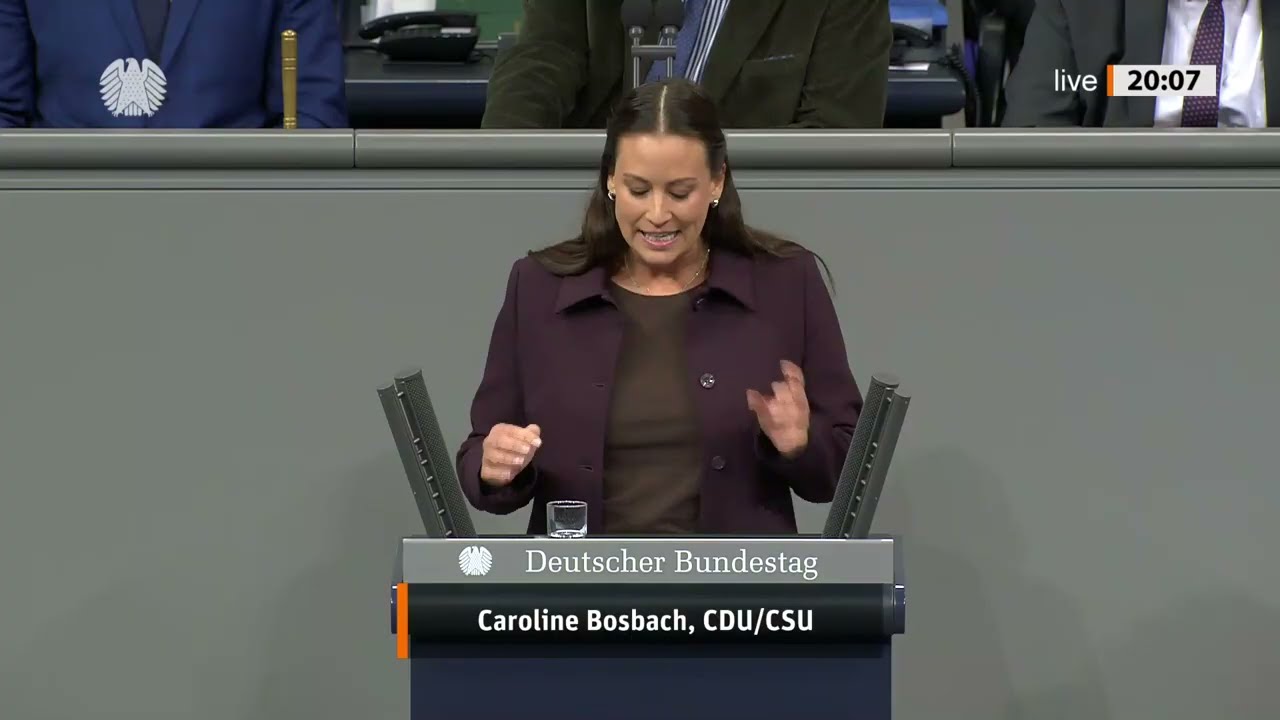 Bundestag lehnt Antrag für ein „Antifa-Verbot“ ab