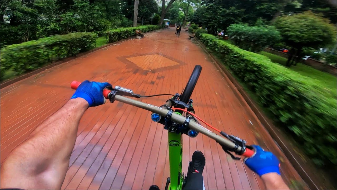 Sunny And Rainy Freeride Day