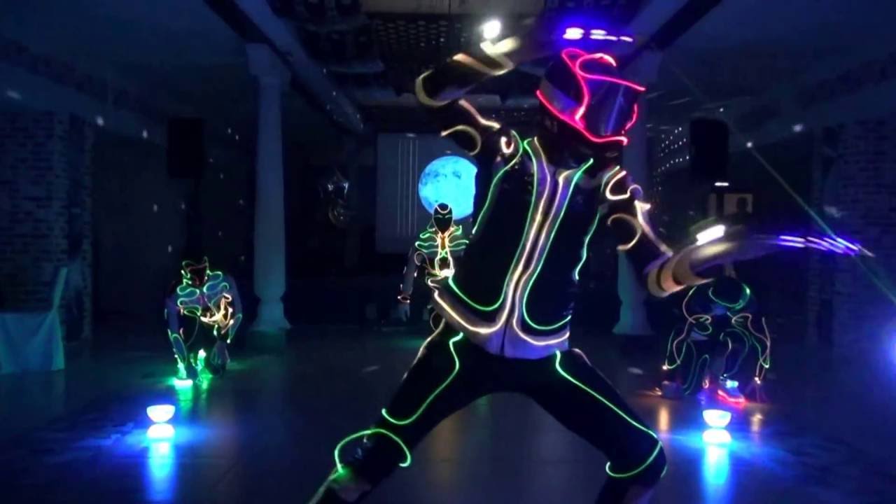 Forside Show - Light Show (Ethnomir)