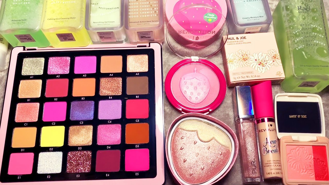 ASMR Makeup Haul (Whispered)
