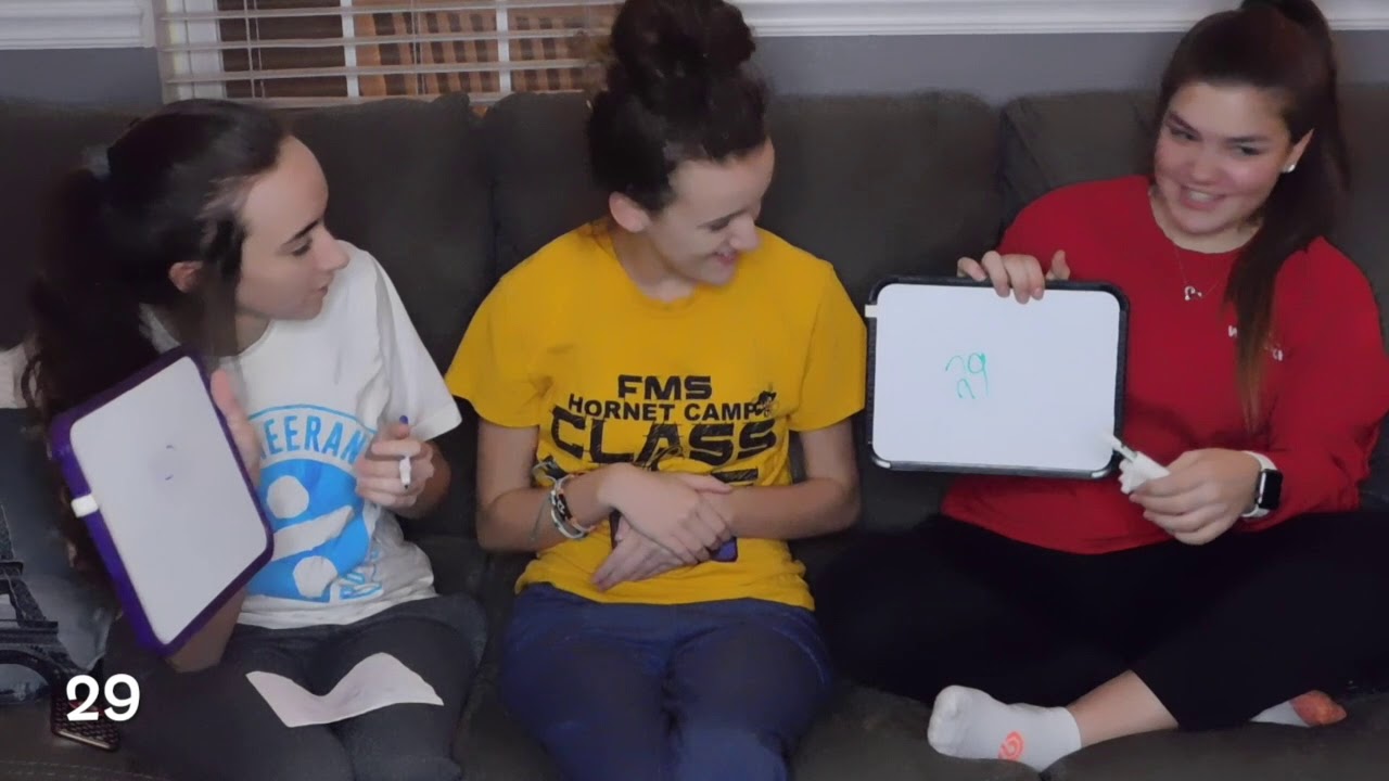 Sister VS Best friend!! Who knows me better?!