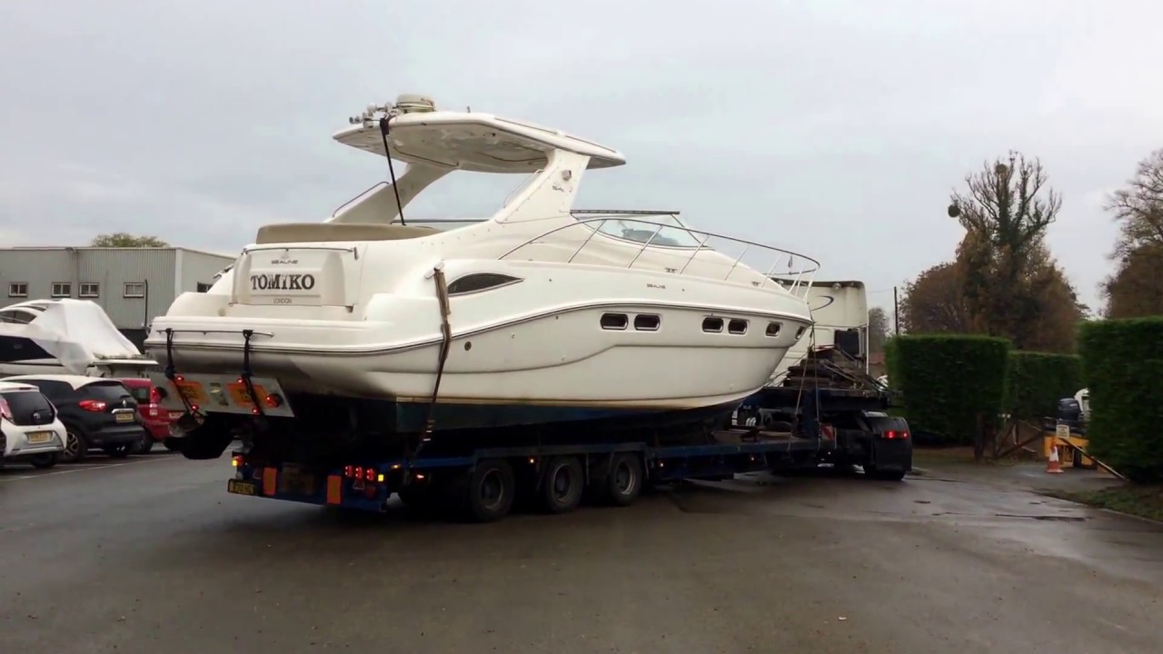 Transporting Sealine S41