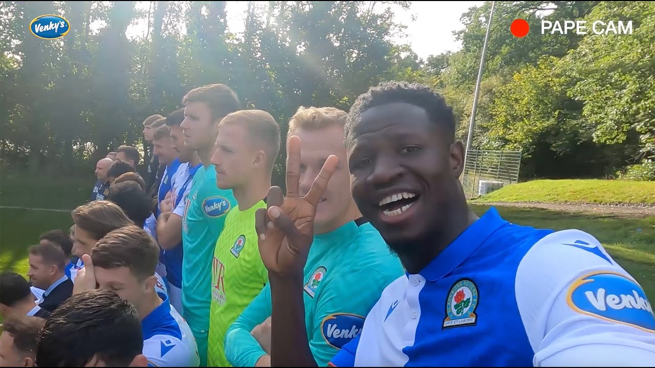 Rovers Backstage - Squad Photo Day