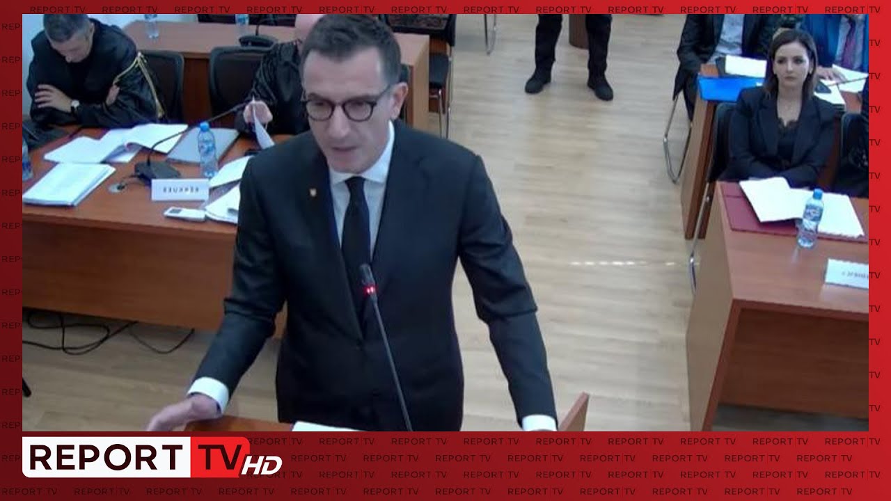 FJALIMI i plot&euml; i Erion Veliajt: Zoti i falt&euml; bashk&euml;pun&euml;tor&euml;t e mi! Fyerja m&euml; e r&euml;nd&euml; e jet&euml;s time..
