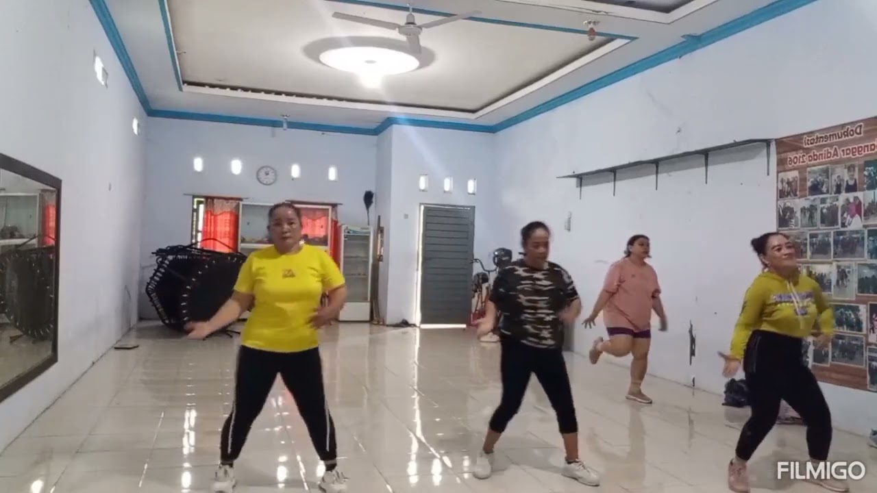 Tik tok viral / BEDA ISTRI BEDA RASA SAYANG / kreasi senam