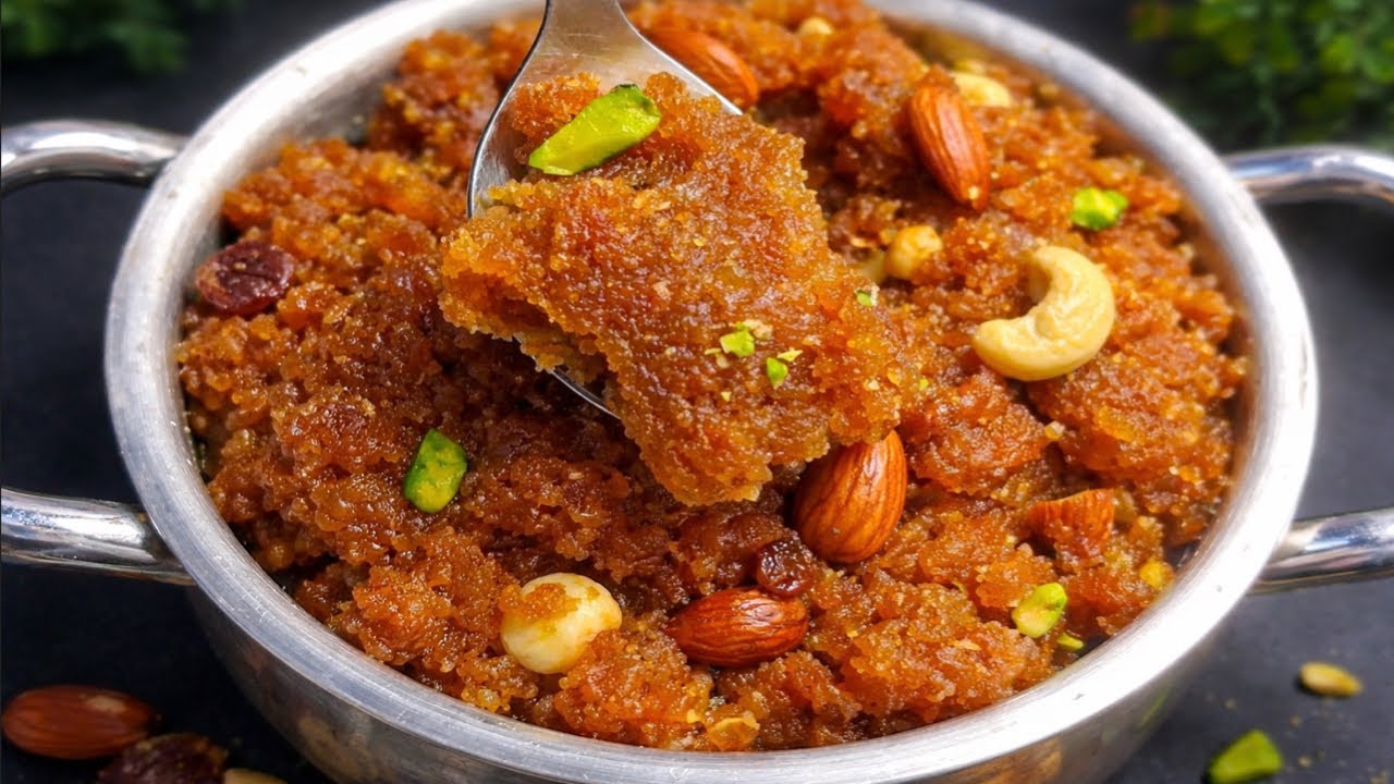 दूध में सूजी को घोलकर कम घी में बनाए सूजी का फेमस हलवा | Suji ka halwa | Makhandi Halwa | Halwa