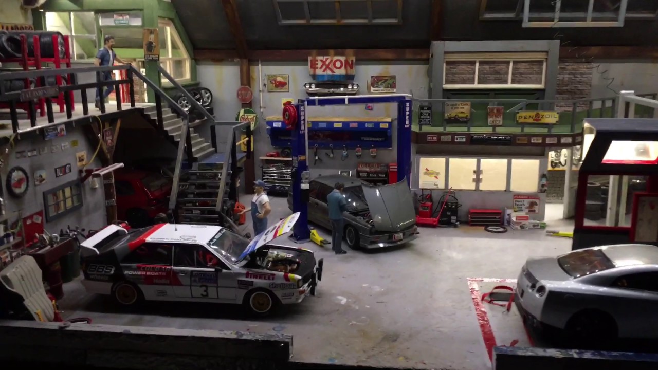 DMS_PRODUCT01| Diorama Garage In Progress  1/18