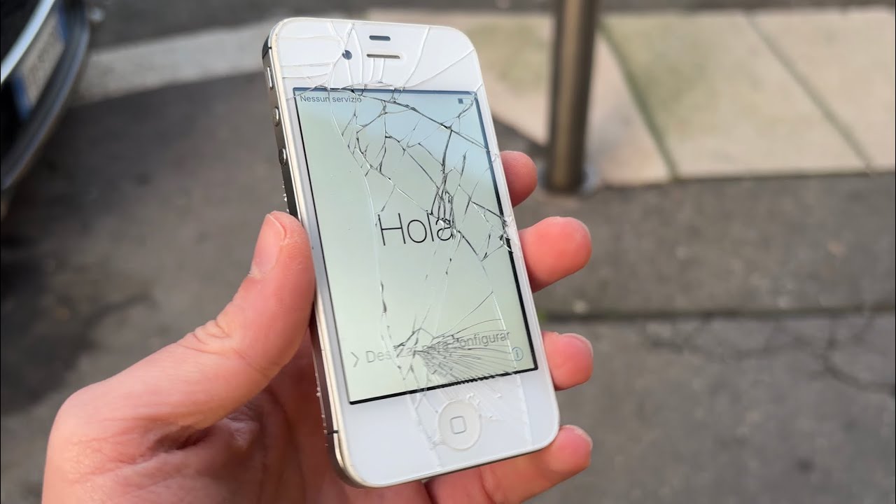 iPhone 4s destruction