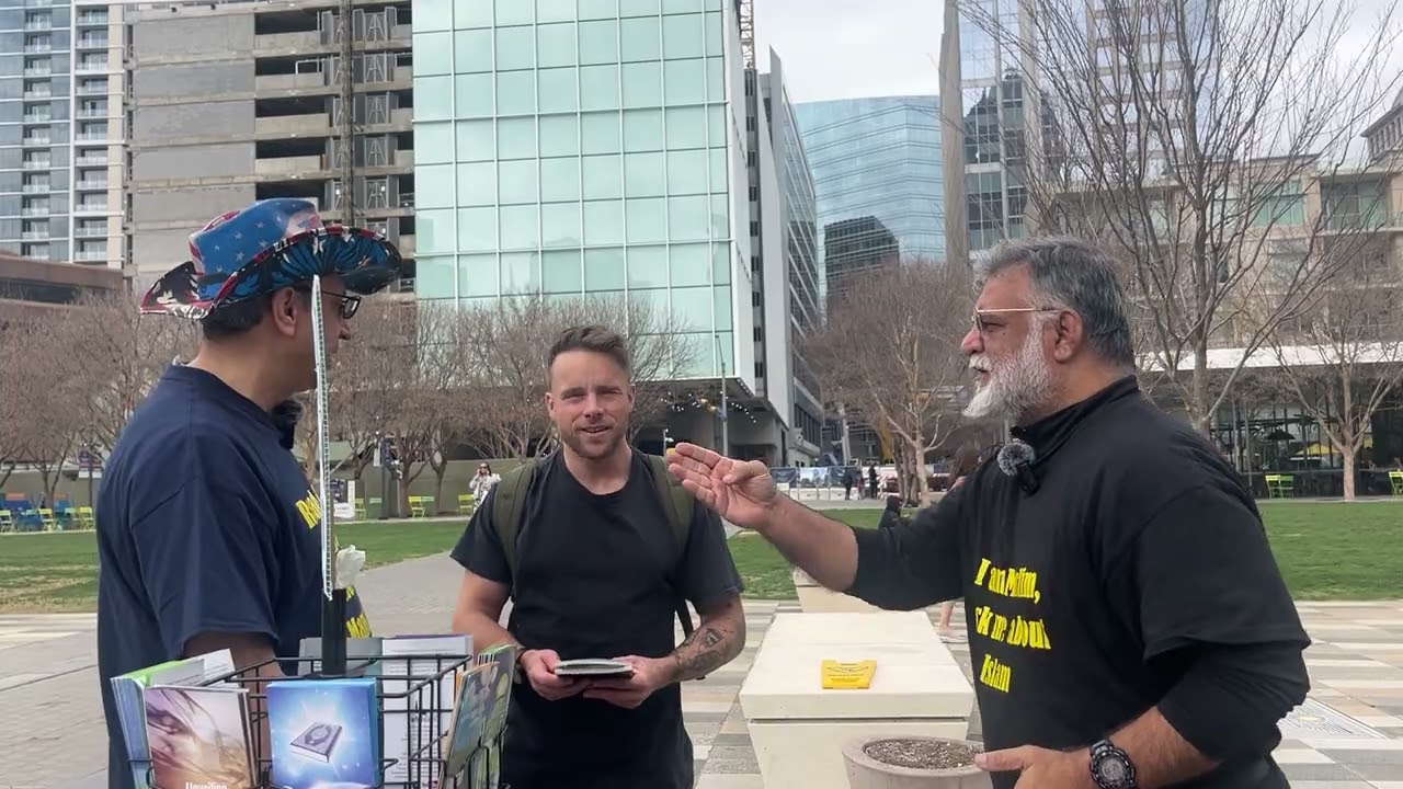 Dutch man interested in Islam asks questions