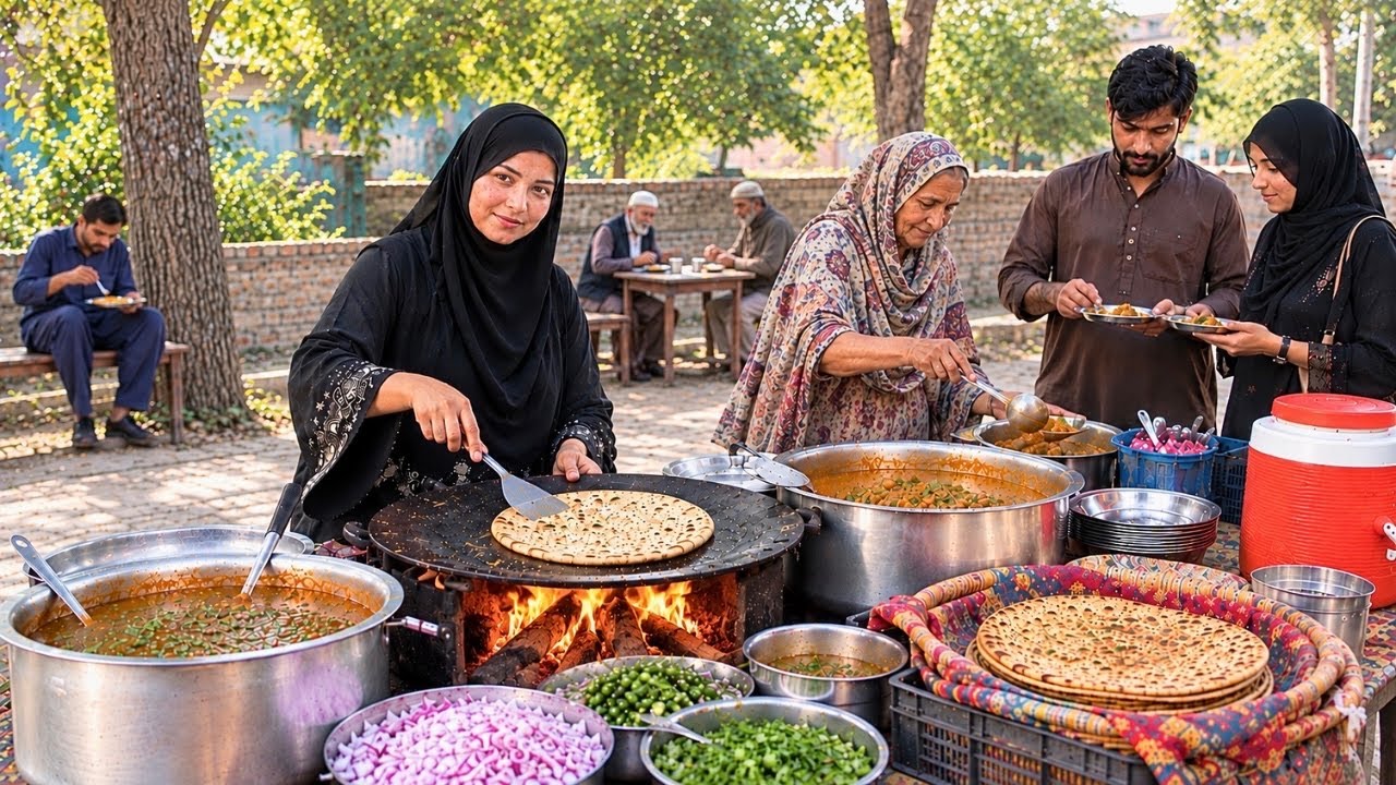 THE PAKISTAN YOU RARELY SEE | WOMEN COOKING, HARD WORK & UNFORGETTABLE STREET FOOD SCENES