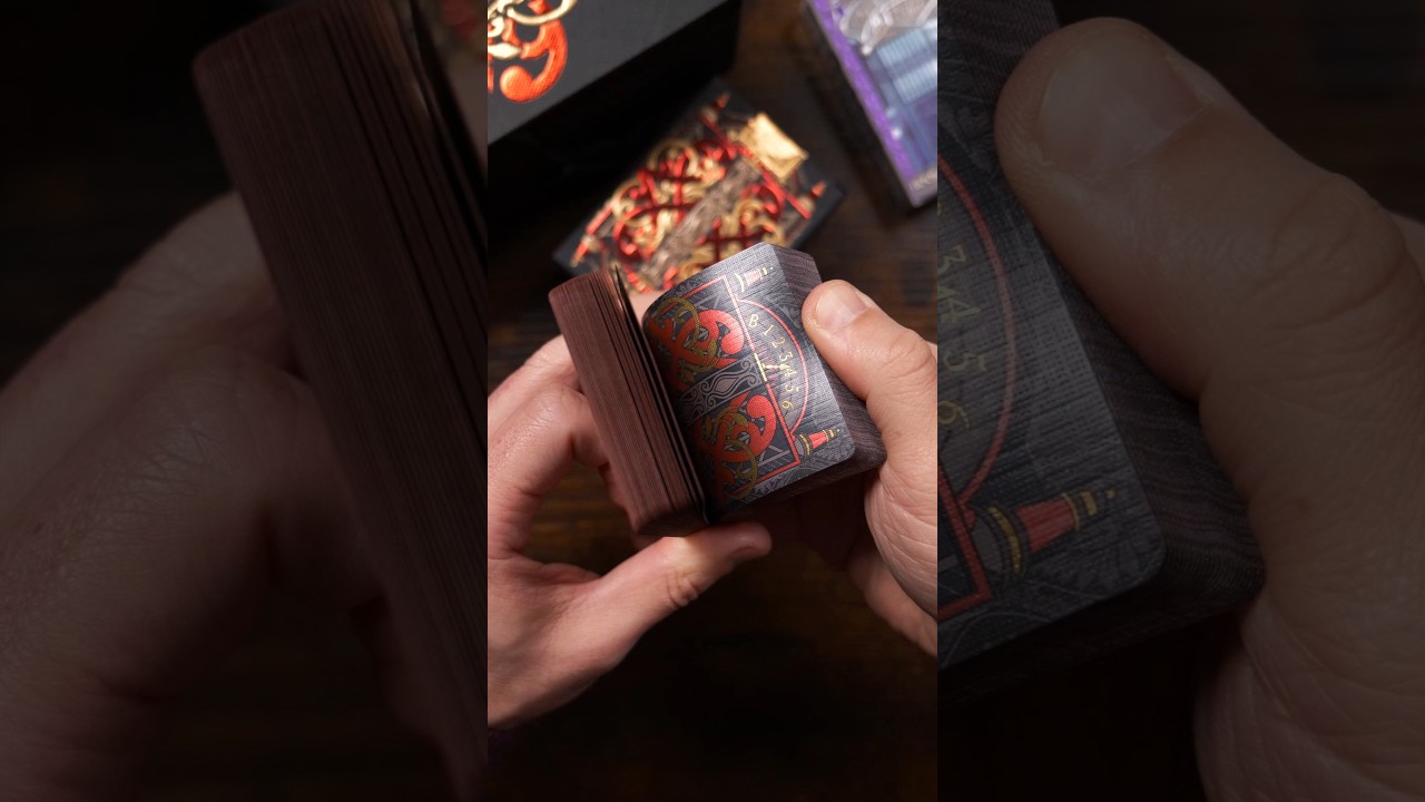 #shuffling F&uuml;r Elise #playingcards Collector Boxset #cardistry #cards #satisfying #asmr #deckofcards