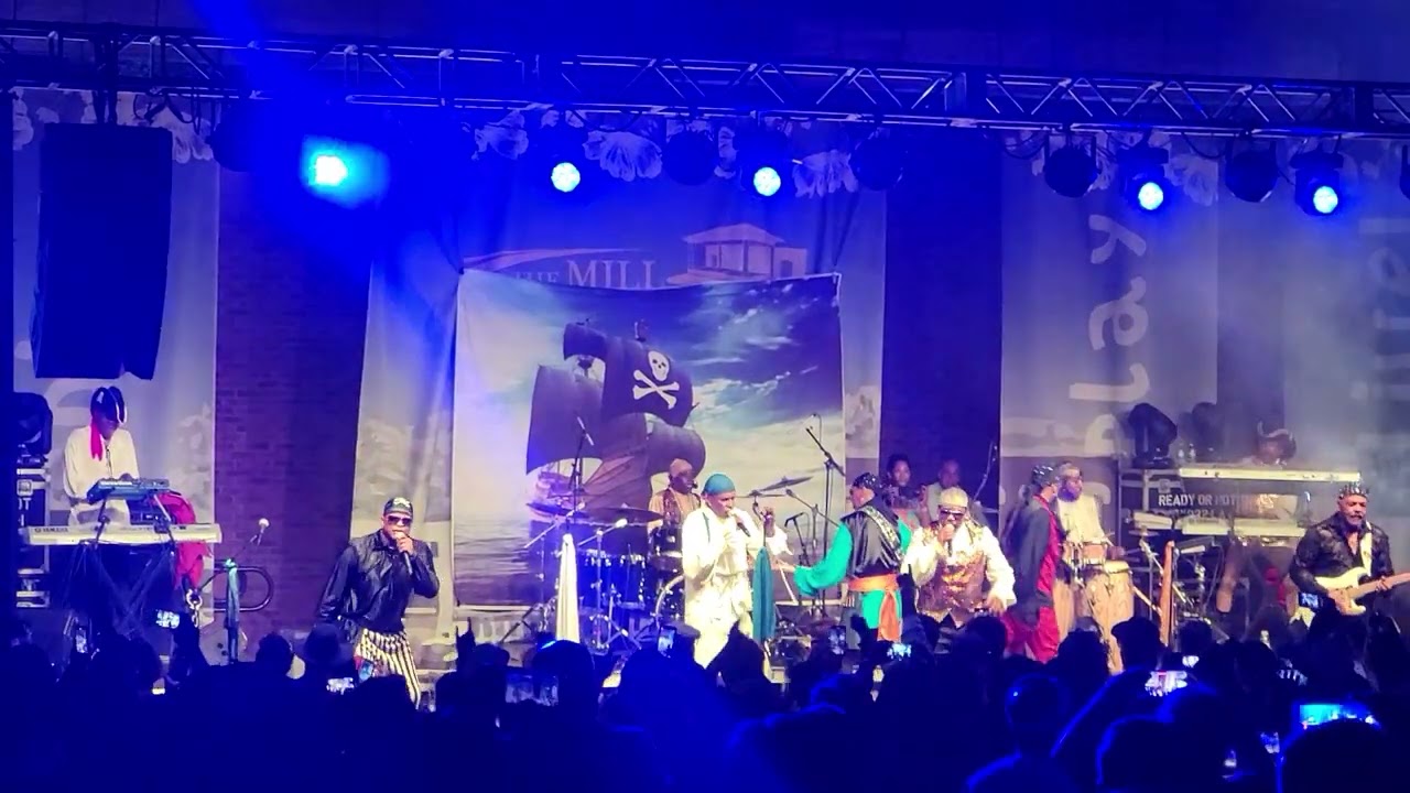 Lakeside Live in Villa Rica