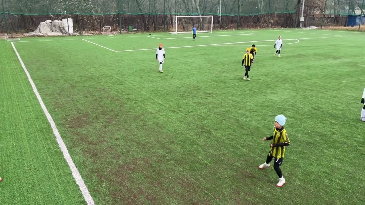 Кайрат Академия 2016 vs Кайрат Ф2.2 (2015). Первый тайм