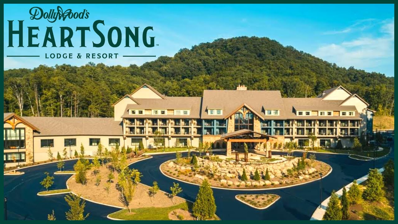 Dollywood's HeartSong Lodge & Resort Themed Family Suite and Resort Tour | Pigeon Forge