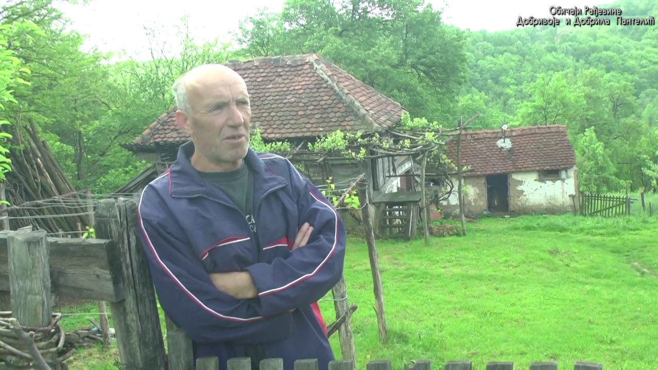 Razgovori pokraj puta Milan M Petkovic - Obicaji Radjevine - Dobrivoje i Dobrila Pantelic